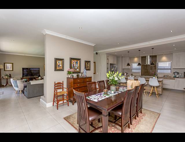 4 BEDROOM HOUSE FOR SALE IN SAGEWOOD